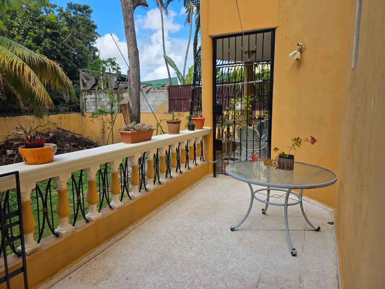 Casa Hermosa en Vista Hermosa en República Dominicana
