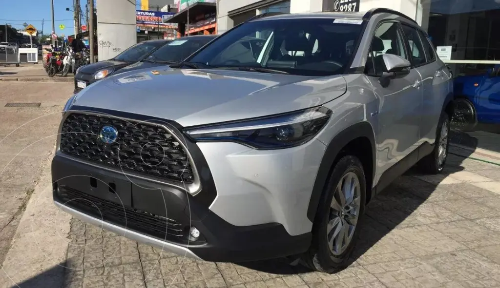 Toyota Corolla Cross 2027 versión Low en República Dominicana