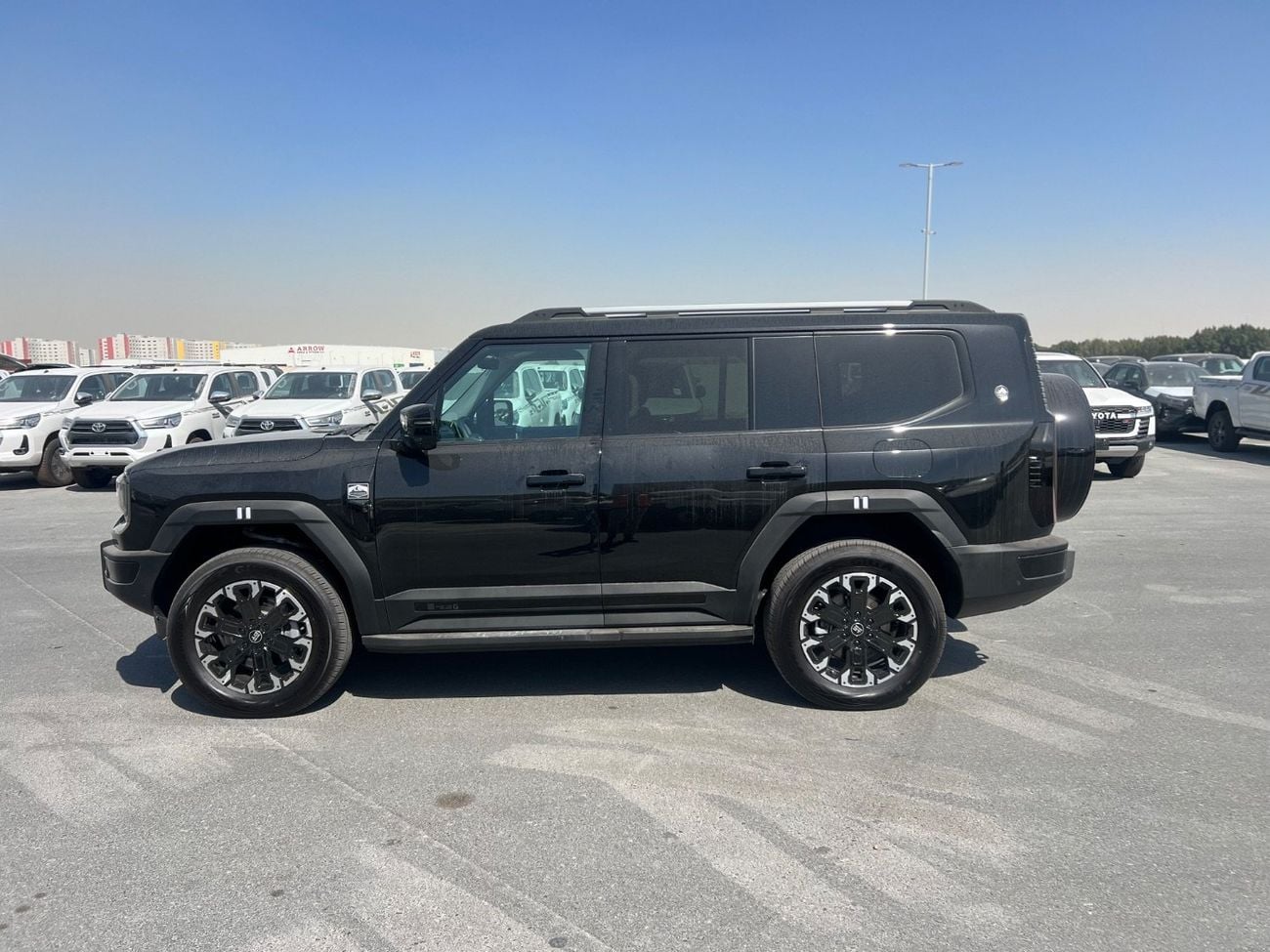 Jetour G700 modelo 2027 SUV