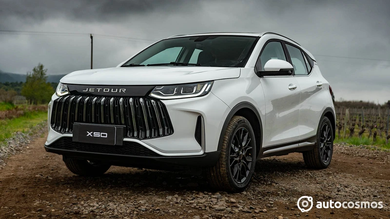 Jetour X50 modelo 2027 SUV compacto en República Dominicana