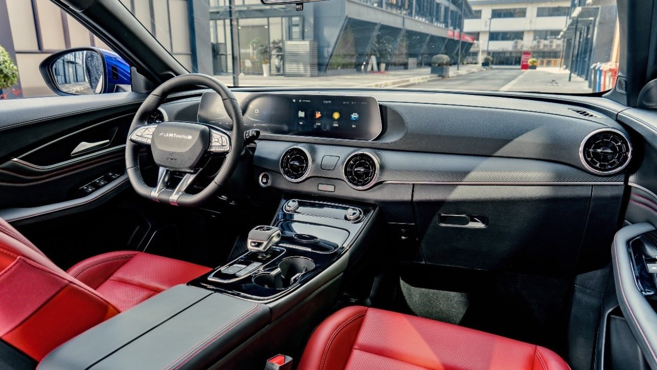 Forthing EVO T5 Modelo 2027 Vehículo