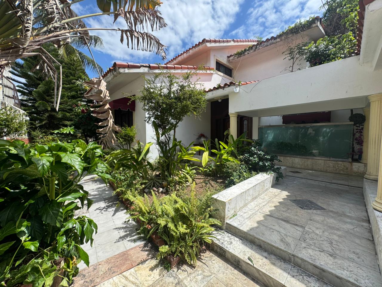 vendo Casa en el Millón con 988 metros