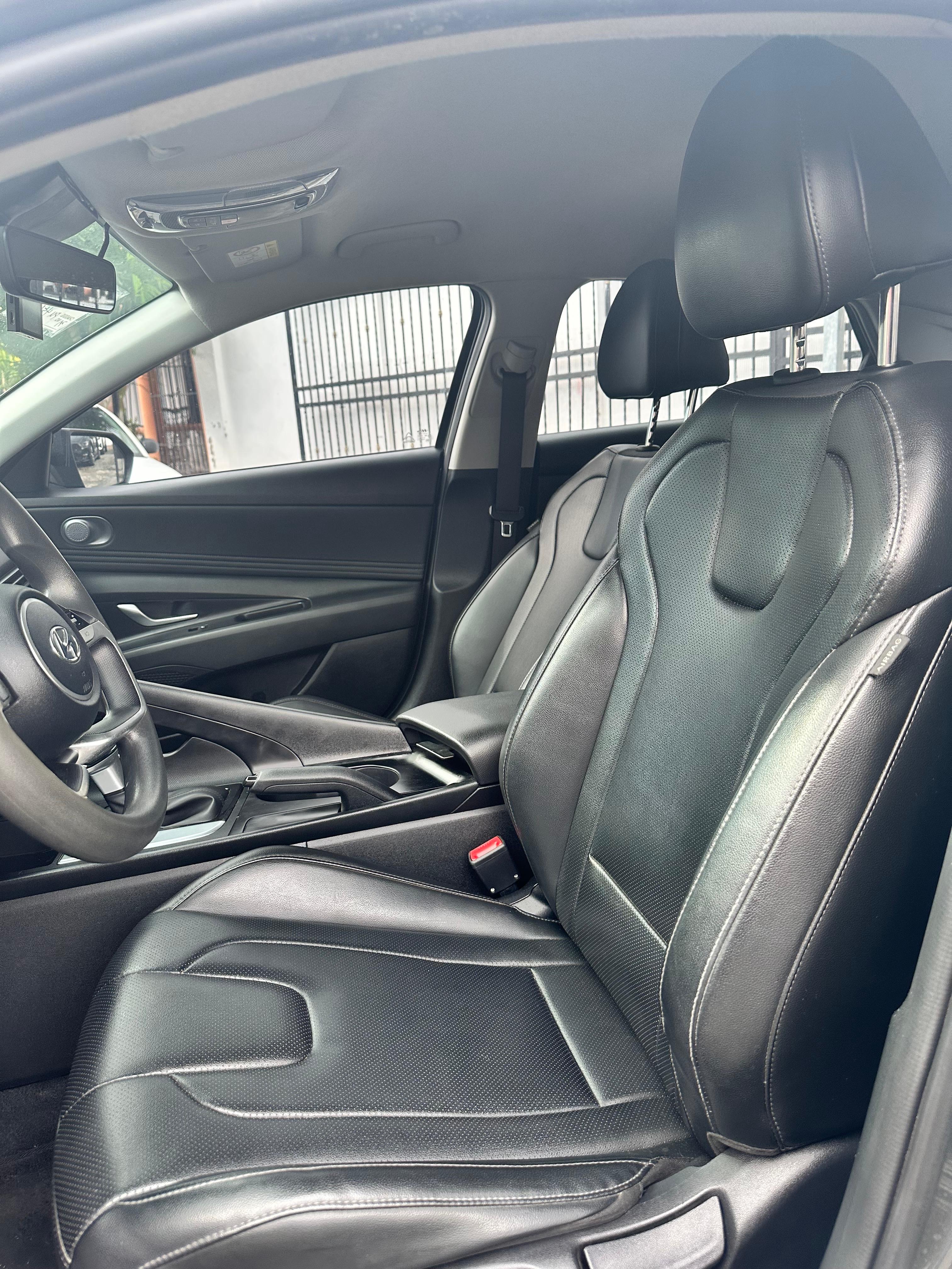 Hyundai Avante 2023 Nuevo! 🔥 GAS 🔥 Inicial desde 250,000 Pesos en República Dominicana