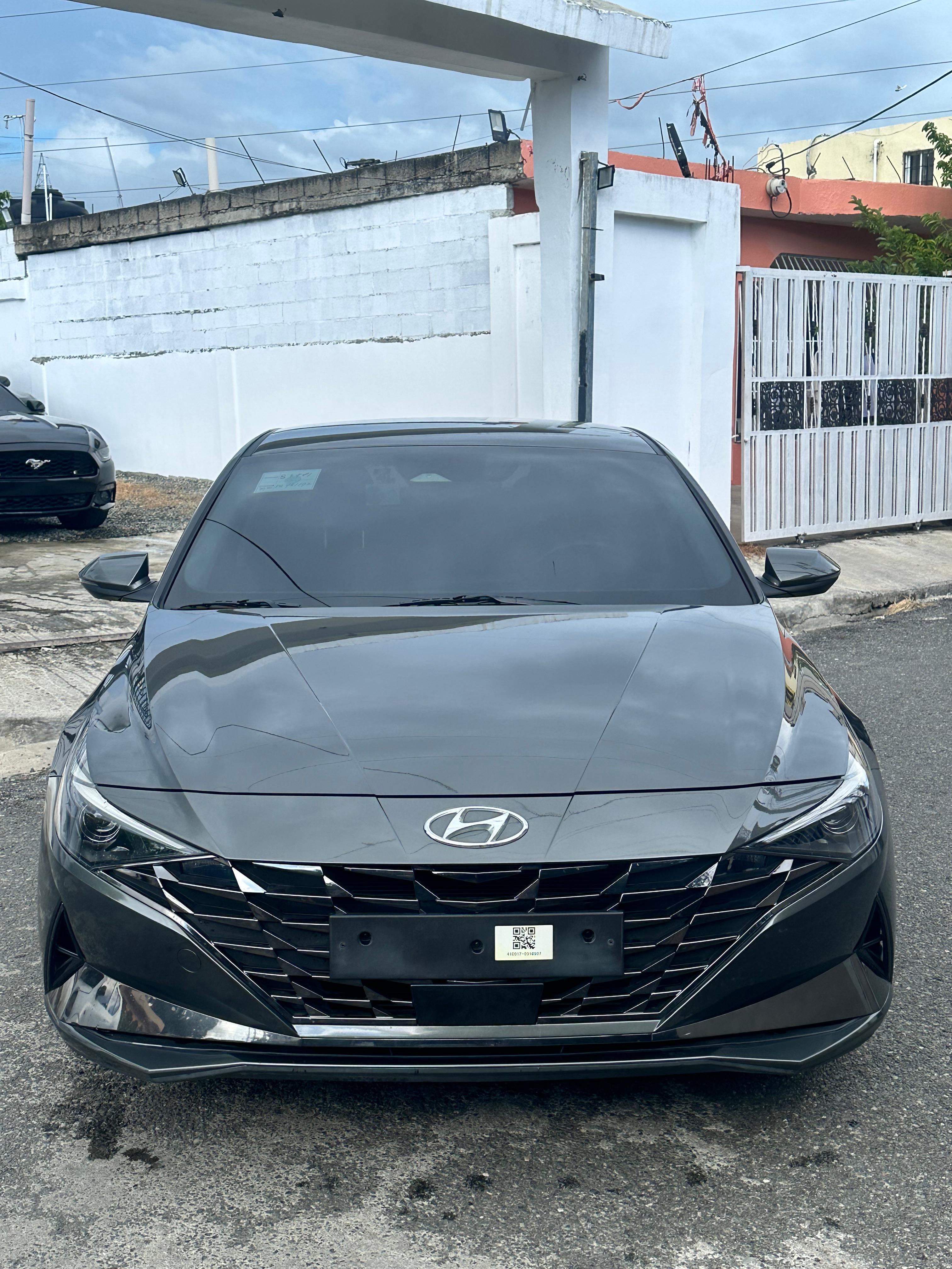 Hyundai Avante 2023 Nuevo! 🔥 GAS 🔥 Inicial desde 250,000 Pesos en República Dominicana